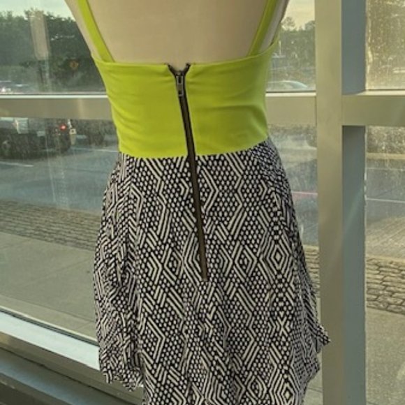 Naven Dress/ Revolve Size Small - Picture 4 of 6